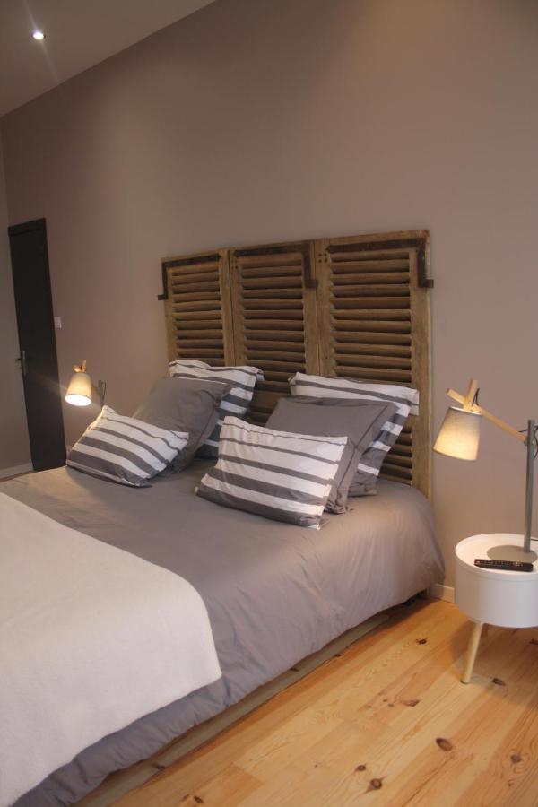 Bed and Breakfast Domaine Du Bois Chaumet Couzon Zewnętrze zdjęcie